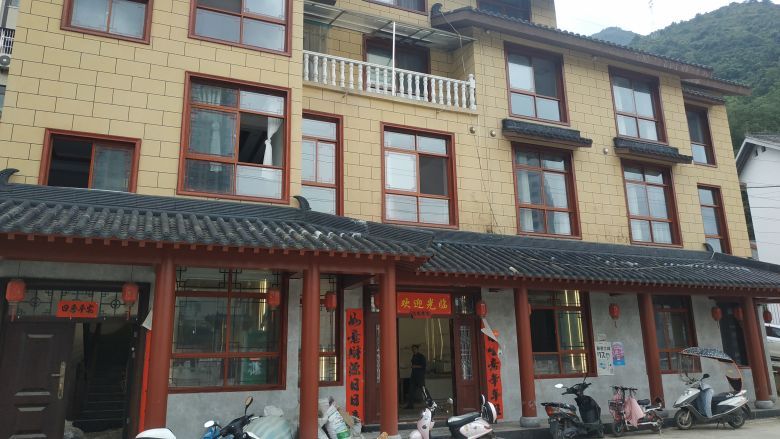 商洛市足浴會所裝修現(xiàn)場.jpg